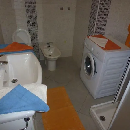 Vesco شقة